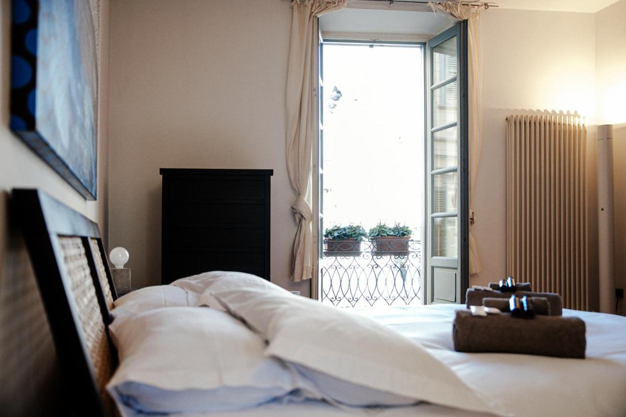 La Finestra Sul Duomo - The House Of Travelers Appartement Como Buitenkant foto