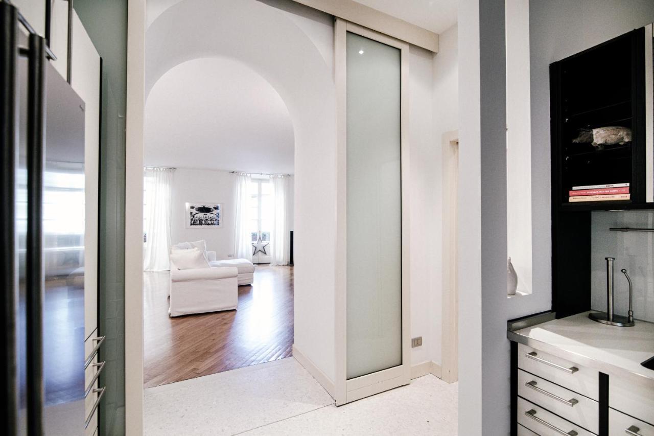 La Finestra Sul Duomo - The House Of Travelers Appartement Como Buitenkant foto