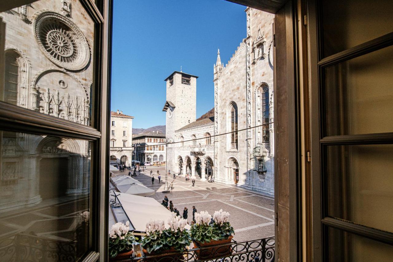 La Finestra Sul Duomo - The House Of Travelers Appartement Como Buitenkant foto